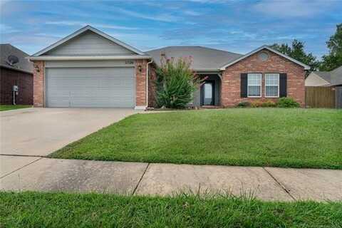 11520 E 117th Street N, Collinsville, OK 74021