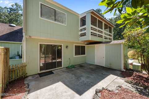 32 Quarterdeck Townes, New Bern, NC 28562