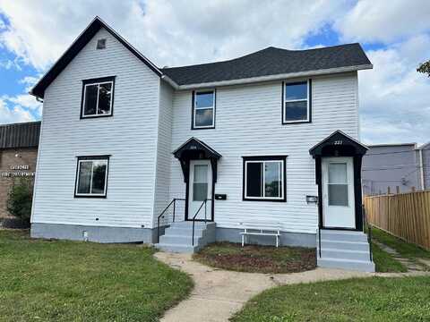 222 & 224 W Elm Street, Cherokee, IA 51012