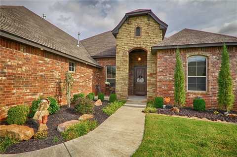 612 Old Home Place, Yukon, OK 73099