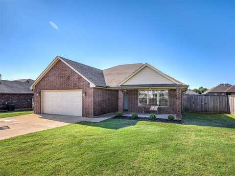 118 W Comanche Avenue, Cashion, OK 73016