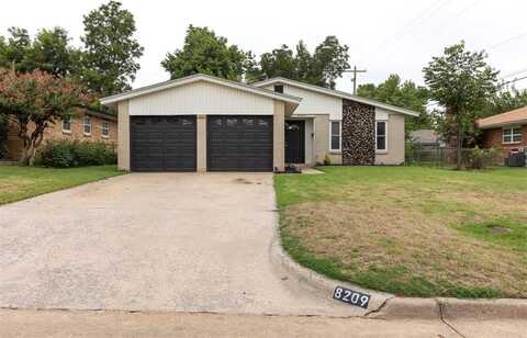 8209 NW 28th Street, Bethany, OK 73008