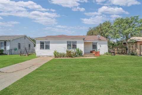 1117 E Cherry Street, Altus, OK 73521