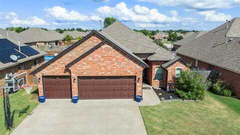3108 San Juan Trail, Moore, OK 73160