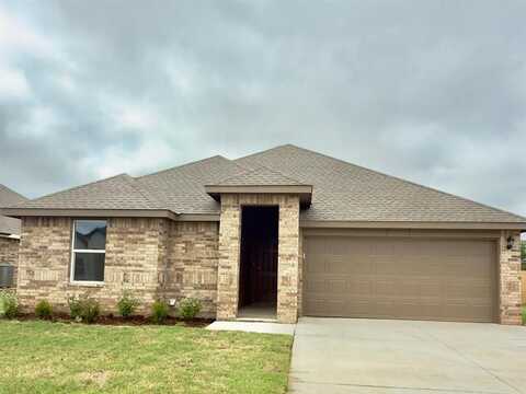 2413 Kathleens Xing, Yukon, OK 73099