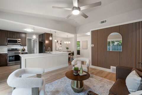 2003 Sam Houston Boulevard, Carrollton, TX 75006