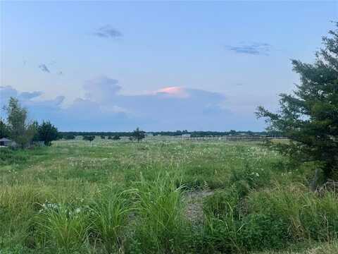 5773 County Road 1114, Greenville, TX 75401