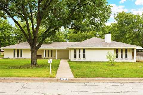 2315 W Lavender Lane, Arlington, TX 76013