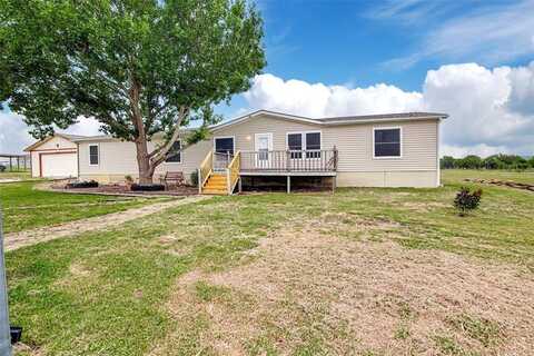 6121 Falcon Court S, Joshua, TX 76058