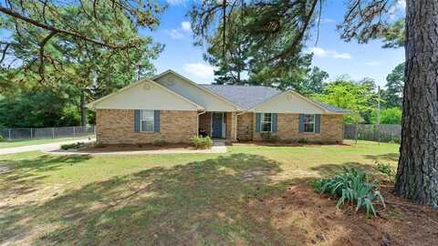 4 Dan Michael Drive, Texarkana, TX 75501