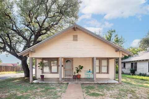 601 S church Street, Brady, TX 76825
