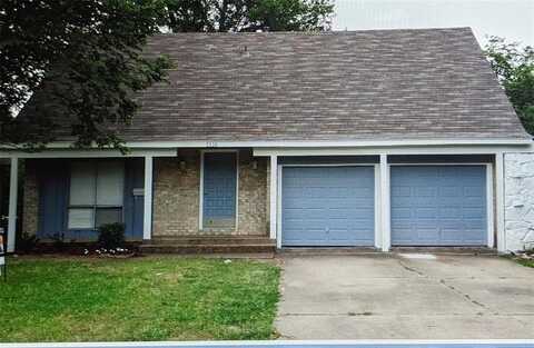 1518 Finley Road, Irving, TX 75062
