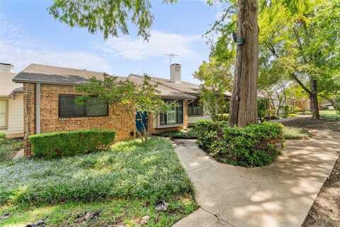 13643 Weald Green Street, Dallas, TX 75240