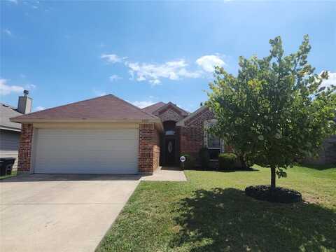 1920 Belshire Court, Fort Worth, TX 76140