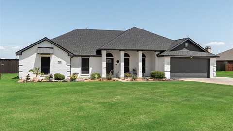 820 Overland Drive, Lowry Crossing, TX 75063