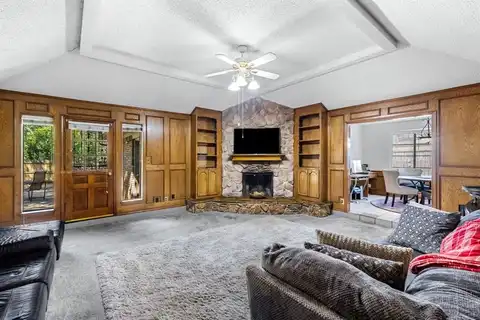 3400 Perkins Road, Arlington, TX 76016