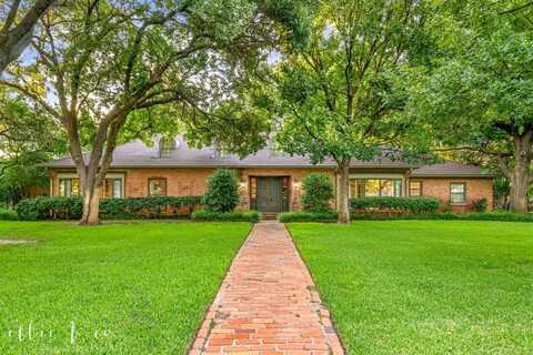 1133 S Leggett Drive, Abilene, TX 79605