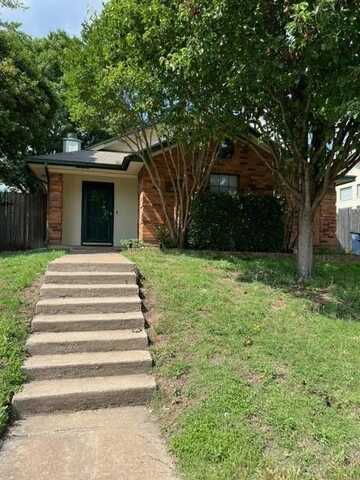 4779 Wineberry Drive, Fort Worth, TX 76137