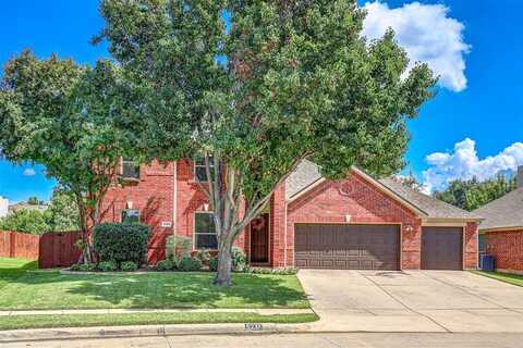 5237 Scenic Point Drive, Fort Worth, TX 76244