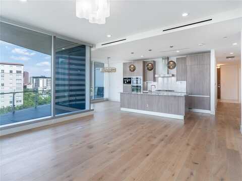 3130 N Harwood Street, Dallas, TX 75201