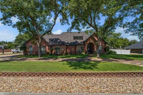 5604 Flagstick Drive, Granbury, TX 76049