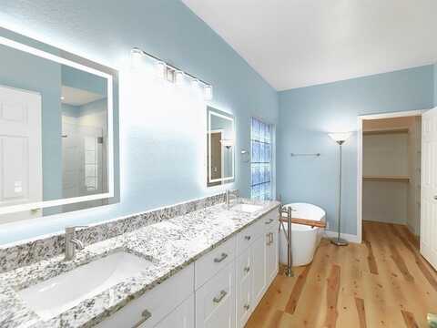 1816 Newton Drive, Flower Mound, TX 75028