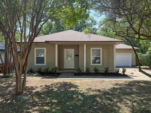 817 Westway Street, Denton, TX 76201