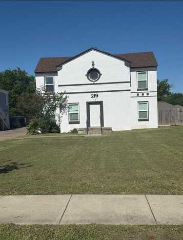 219 SE 13th, Grand Prairie, TX 75051