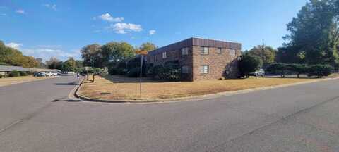 400 N Inglewood, Russellville, AR 72801