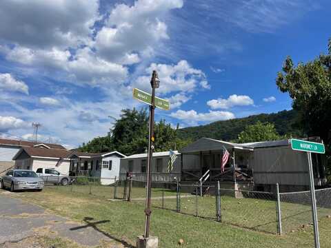 3020 E Dupont Avenue, Shrewsbury, WV 25015