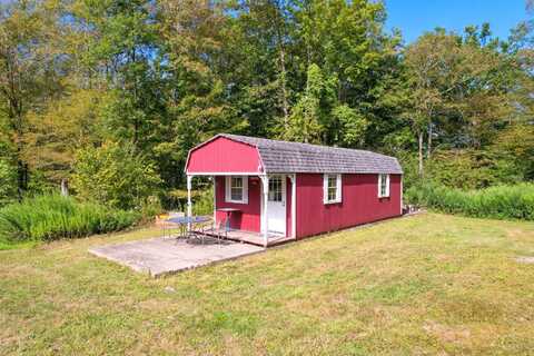 100 Burnwood Acres Rd, Hancock, NY 13783