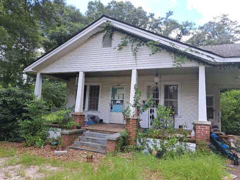 739 Claxton Ave, Elba, AL 36323