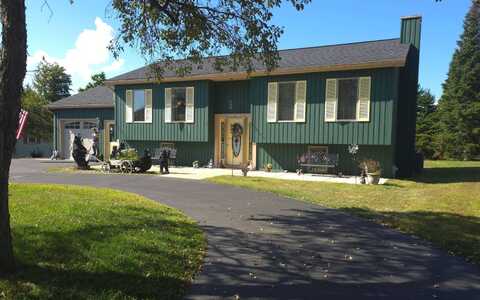 20 James Street, Warrensburg, NY 12885