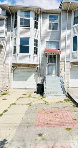 293 Richmond Hill Rd, Staten Island, NY 10314
