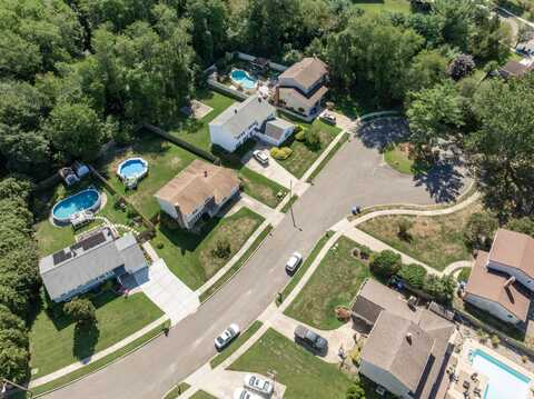 66 Bently Dr, Sewell, NJ 08080