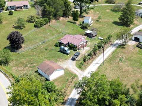 31 Taylors Drain Road, Philippi, WV 26416