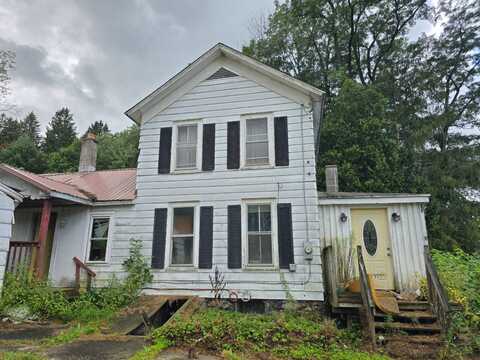 5154 Whig St, Salamanca, NY 14779