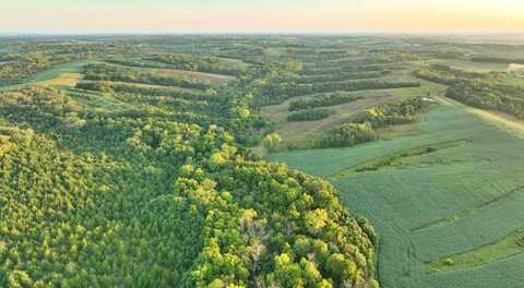 000 Comb Avenue, Mercer, MO 64661