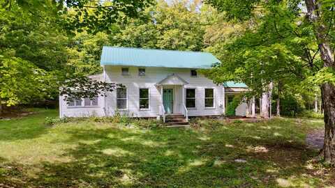 200 Davis Mt Rd, Oak Hill, NY 12460