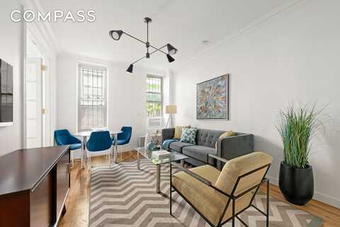 323 West 43rd Street, New York, NY 10036