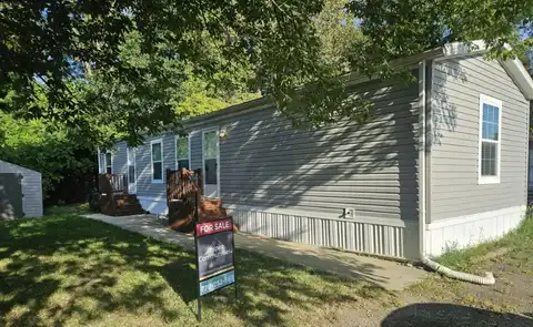 16031 Beech Daly, Taylor, MI 48180