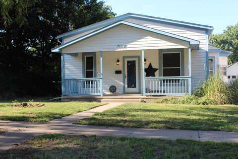 317 West 8th Street, Concordia, KS 66901