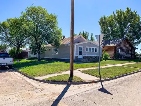 502 Timmons St, Scobey, MT 59263