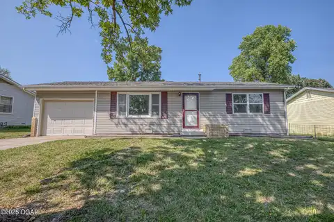 1426 Greenwood Boulevard, Neosho, MO 64850