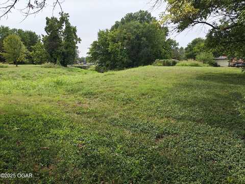 1607 Broadway, Lamar, MO 64759