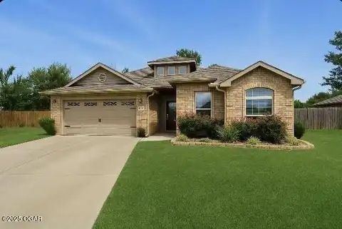 2112 Birdie Lane, Neosho, MO 64850