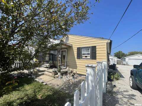 3251 E CARPENTER Street, Springfield, IL 62702