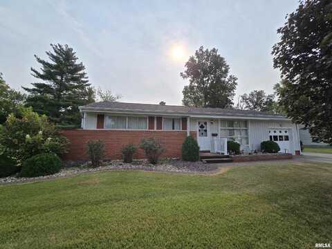 10 PARK LANE Avenue, Centralia, IL 62801