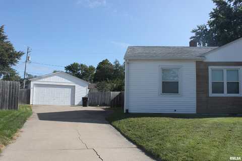 3213 24 1/2 Street Court, Rock Island, IL 61201