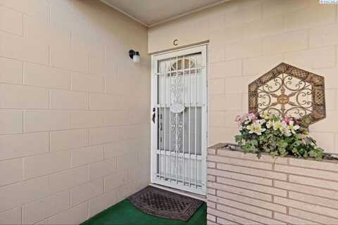 1307 Goethals Dr., Richland, WA 99354
